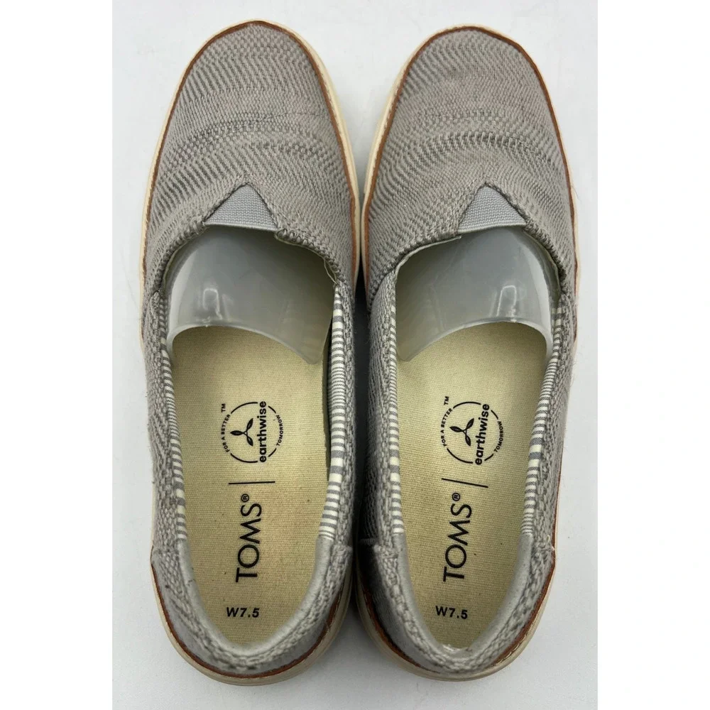 TOMS Womens 7.5 Gray Canvas Slip On Casual Comfort Shoes Lightweight Flats